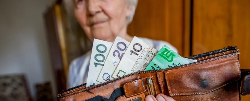 Waloryzacja rent i emerytur 2026. Sprawdź, o ile wzrosną świadczenia