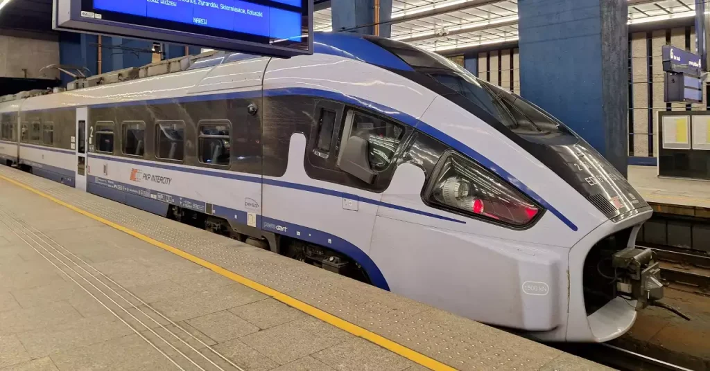Nowy rozkład PKP Intercity 2025/2026 – więcej połączeń krajowych i zagranicznych