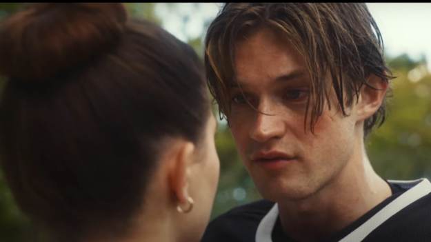 „Maxton Hall – Dwa światy”: kiedy i gdzie oglądać w Polsce? Nowy sezon bije rekordy