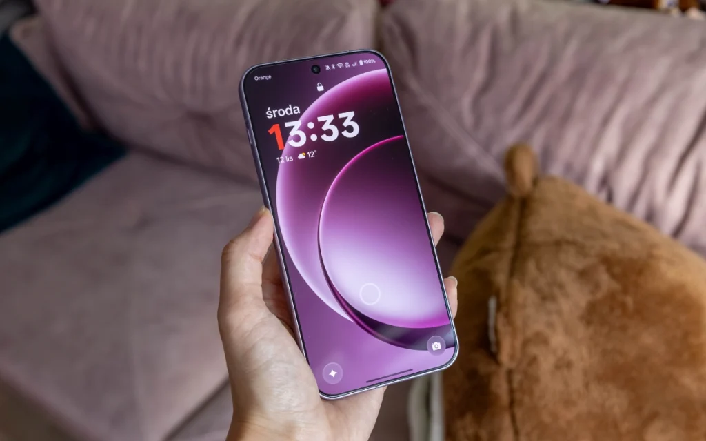 OnePlus 15 trafia do sprzedaży w Polsce. Mocna oferta na start: cena i parametry