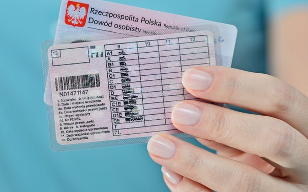 Prawo jazdy seniorów a nowe przepisy UE: co zmieni się po 2026 roku