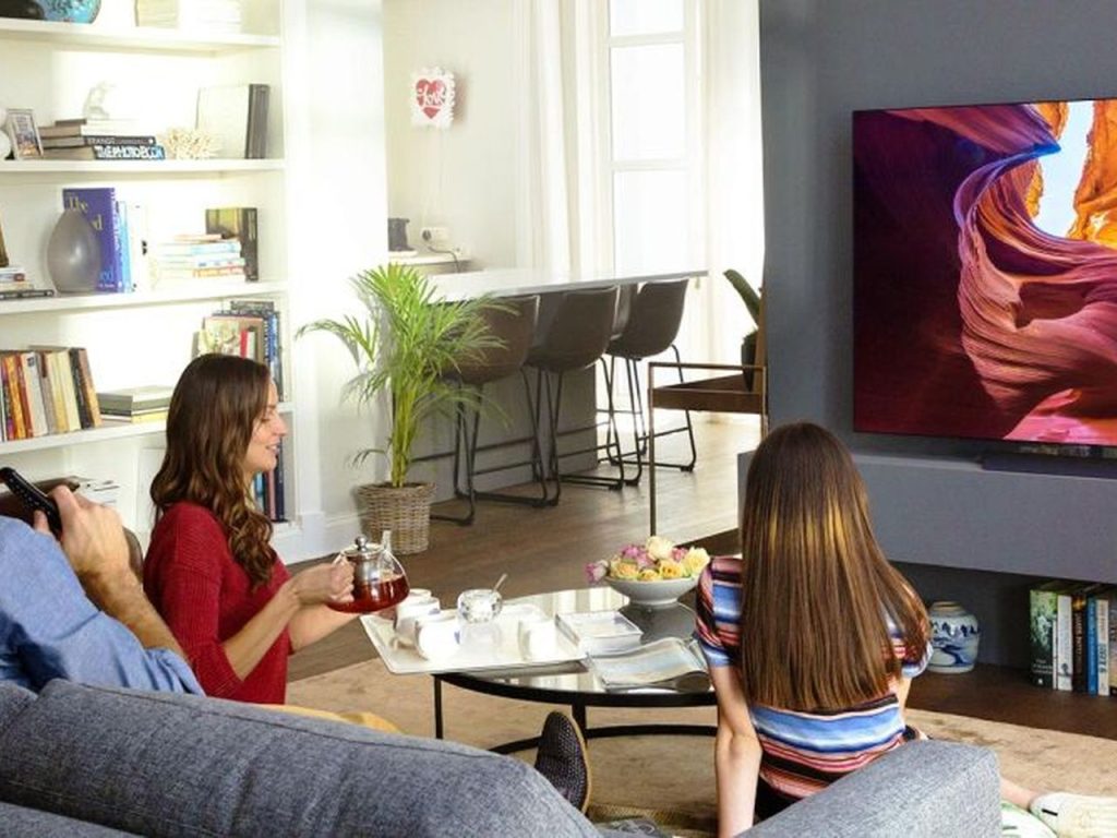 Telewizja naziemna bez kabli: jak działa antena pokojowa DVB-T