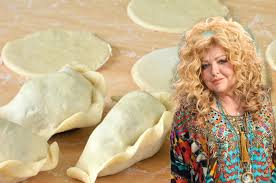 Szokujące ceny u Gessler na świątecznym jarmarku. Tyle kosztuje jeden pieróg