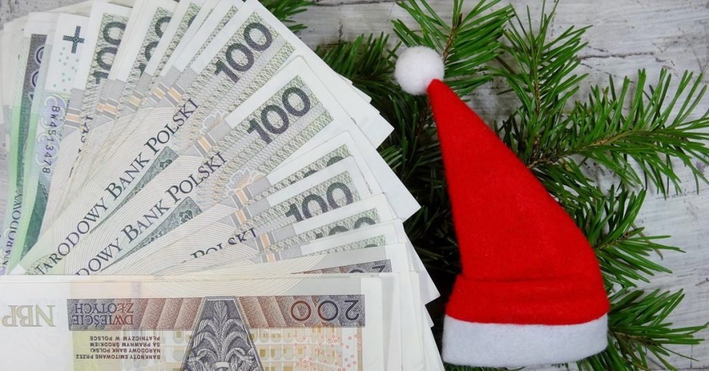 ZUS przyspiesza wypłaty emerytur: kto zobaczy pieniądze na koncie 31 grudnia