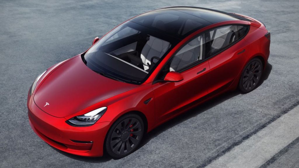 Tesla Model 3 Standard: cena, charakterystyki i dostępność w Polsce