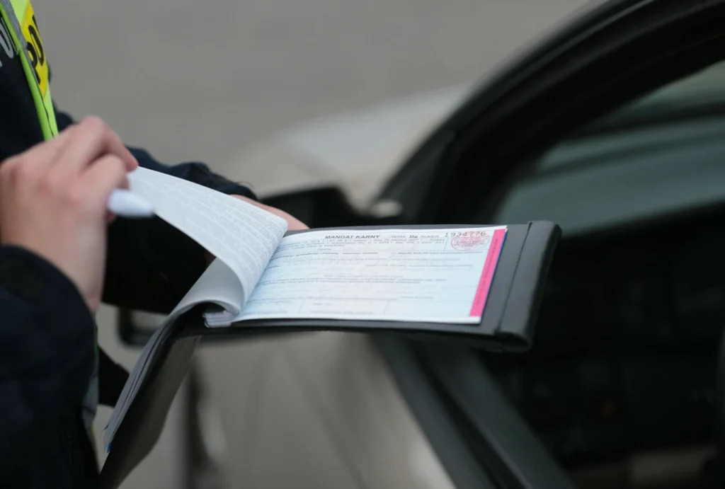 Nowy limit 12 punktów karnych od 3 marca 2026: co zmienia się dla kierowców w Polsce