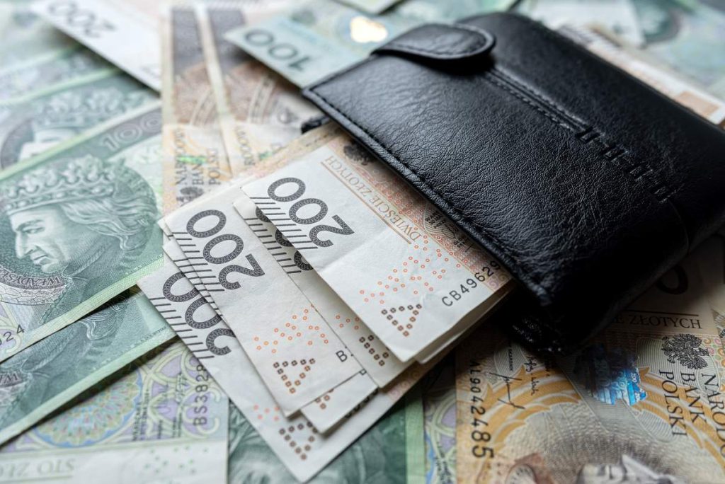 Waloryzacja emerytur 2026 coraz bliżej. Nowe prognozy mogą zaskoczyć seniorów. Oto możliwe kwoty