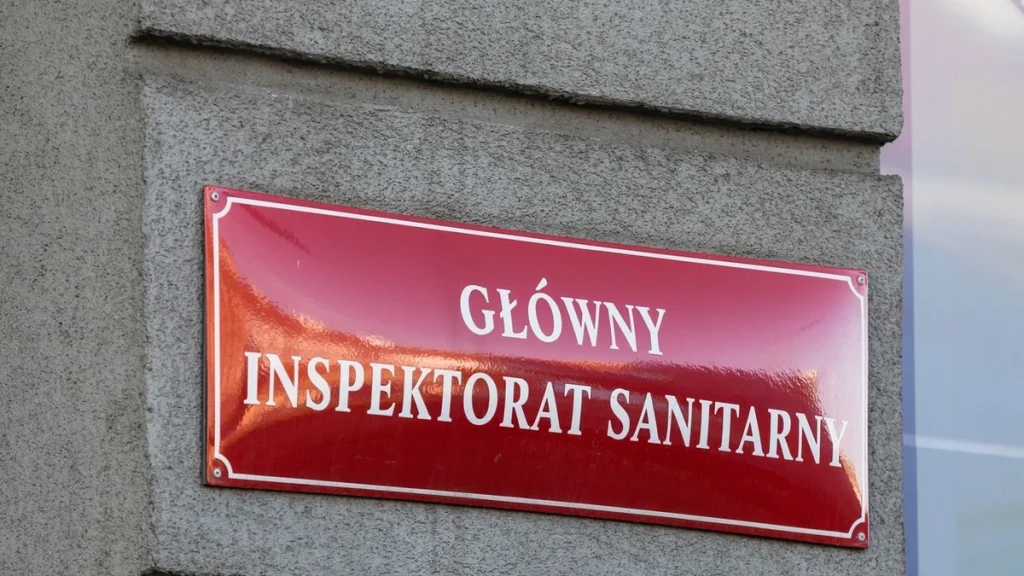 GIS ostrzega przed jogurtem z kawałkami szkła. Produkt pilnie wycofywany
