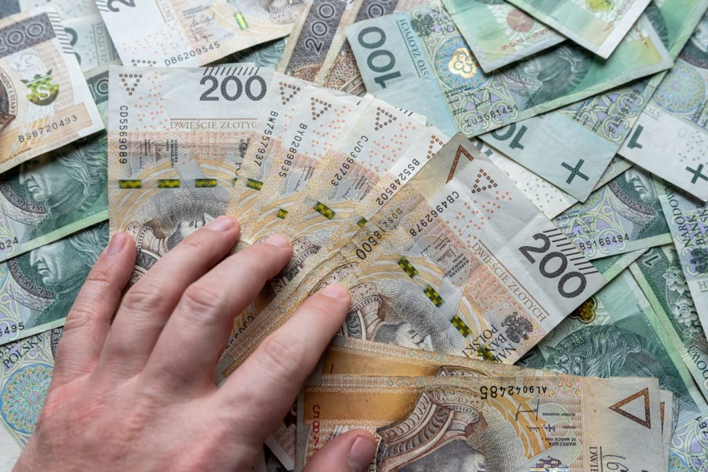 Renty w górę od 1 marca 2026. Choroby zawodowe dają prawo do 1974,36 zł