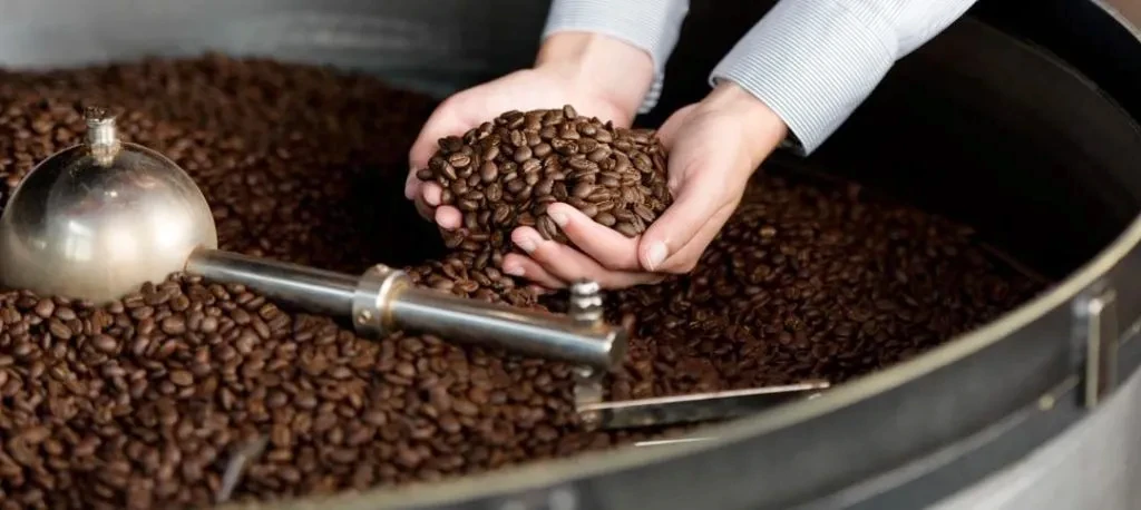 Dlaczego kawa jest gorzka i co z tym zrobić? Sekrety idealnego napoju