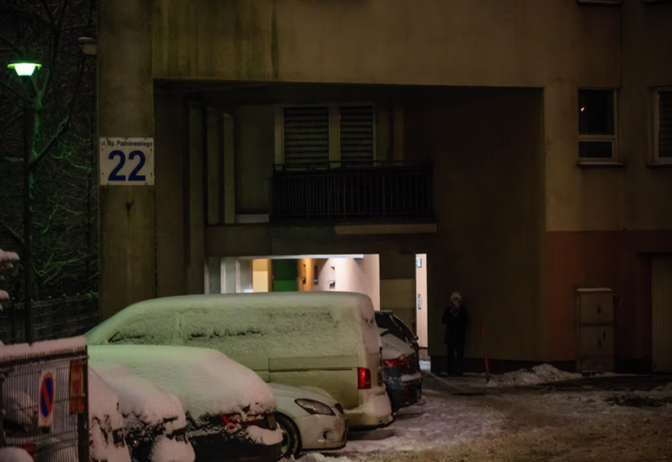 Zabójstwo 34-latki w Nowej Hucie. Podejrzany usłyszał zarzut zabójstwa