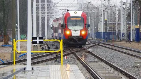 Zmiany w kursowaniu pociągów w Warszawie: utrudnienia, terminy i nowe zasady