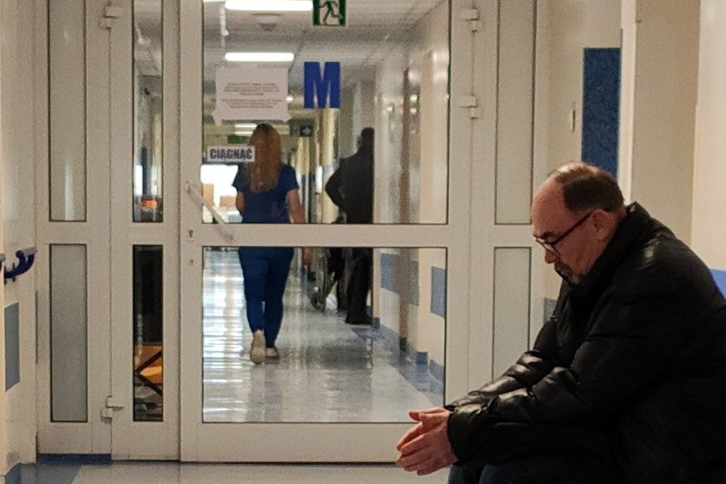 Jarosław Kaczyński trafił do szpitala. Co wiadomo o stanie prezesa PiS?