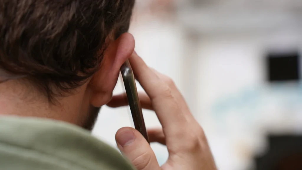 Awaria w sieci Play. Klienci bez SMS i MMS, operator przeprasza