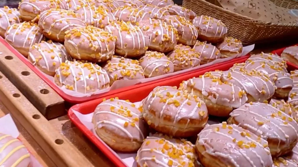 Tłusty Czwartek 2026. Pączki za 60 groszy w Lidlu. Rekordowa promocja