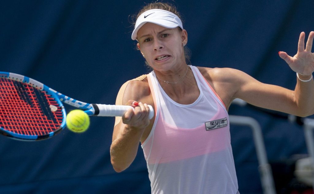 Magda Linette wygrywa z Jekateriną Aleksandrową w WTA 1000 Dubaj