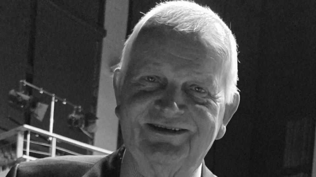 Jan Pszczoła nie żyje po dramatycznej sesji w Radomiu – burza wokół debaty i potańcówki PRL