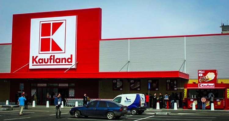 Pogoda w Polsce: śnieg i marznące noce. Te produkty z Kauflandu mogą się przydać