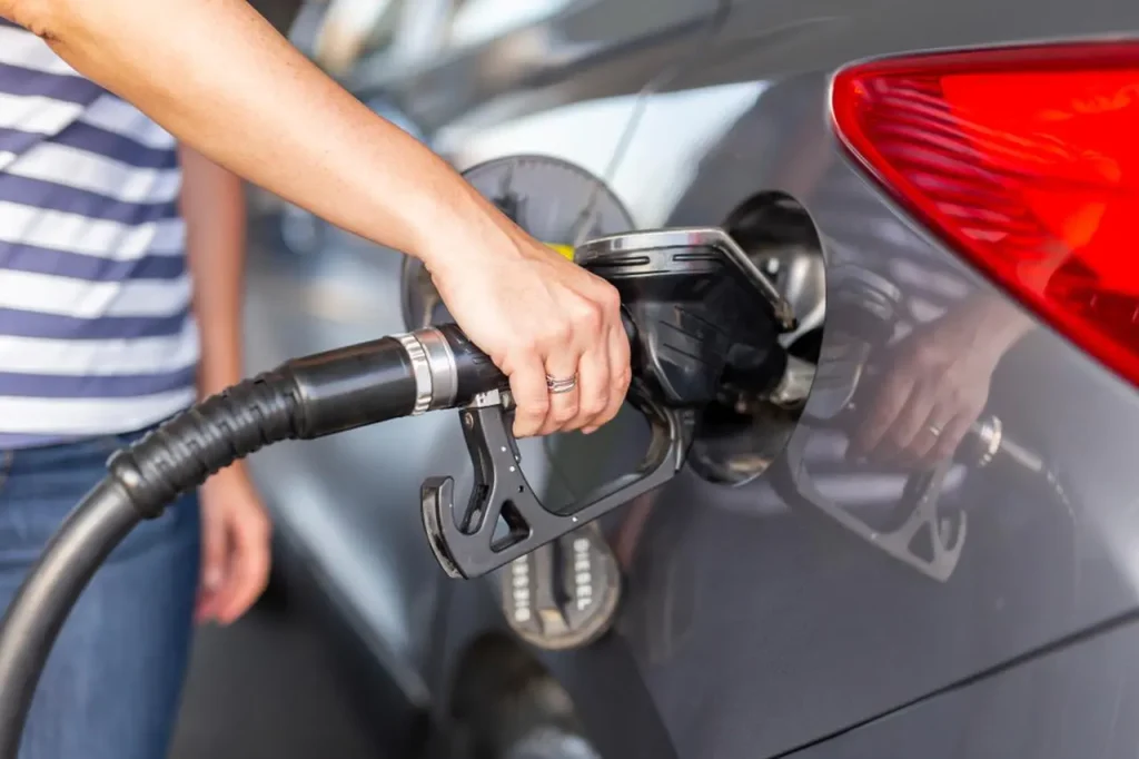 Paliwo w Polsce może zdrożeć: przyczyna, o ile, prognoza