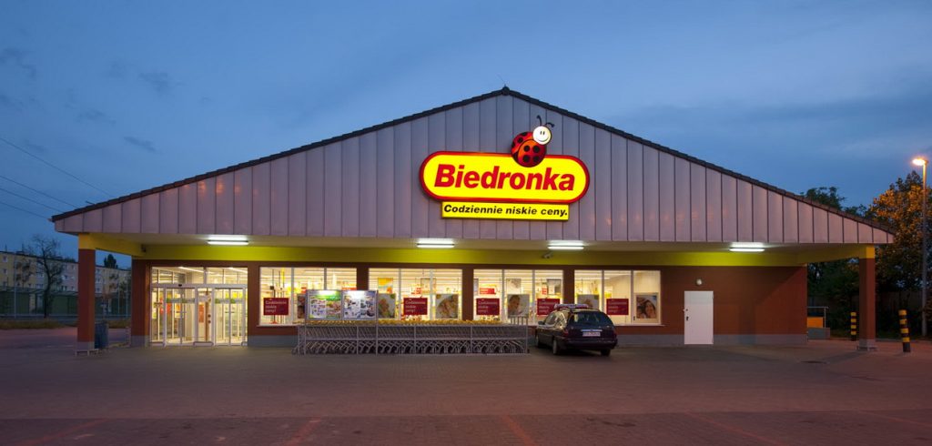 Duża promocja na kawę 2–7 marca w Biedronce -50%. Nawet 40 zł wraca na konto