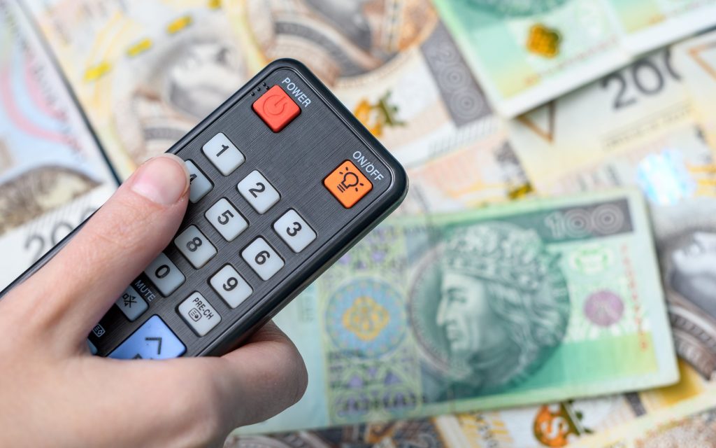 Nowe stawki abonamentu RTV 2026. Sprawdź, ile zapłacisz za radio i telewizję w Polsce