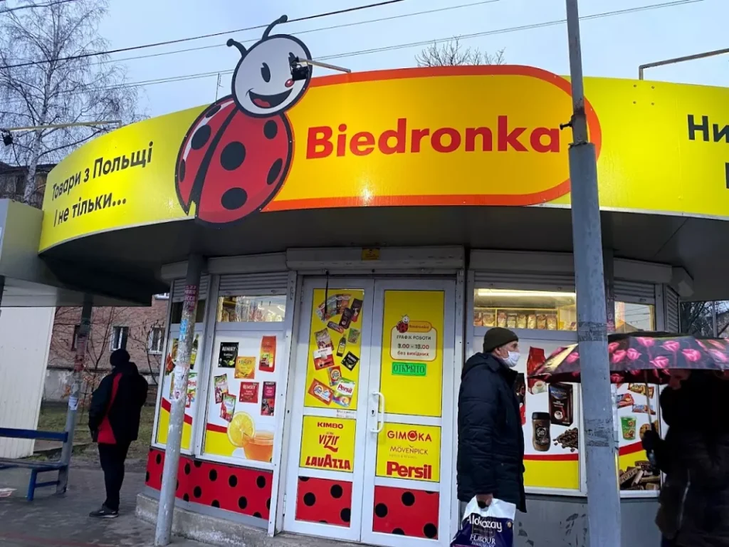 Dres Everlast w Biedronce od 2 marca. Sprawdzamy jakość i ceny