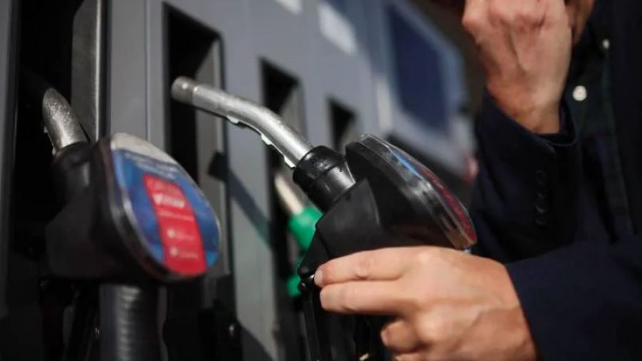 Rząd wprowadza maksymalne ceny paliw. Ile zapłacimy od 31 marca w Polsce