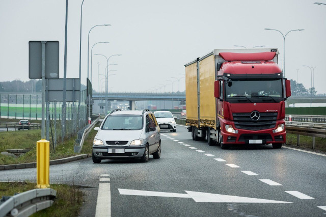Nowe ekrany akustyczne przy S5. Mieszkańcy odetchną od hałasu