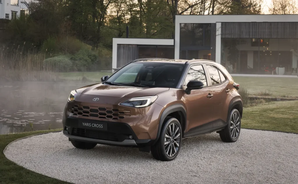 Nowa Toyota Yaris Cross 2026: spalanie, cena i dane techniczne