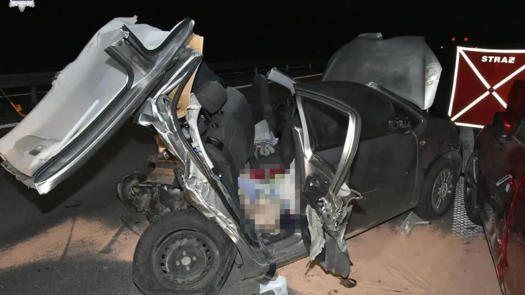Tragiczny wypadek na S19 pod Jonakami – dwie osoby nie żyją, szczegóły.