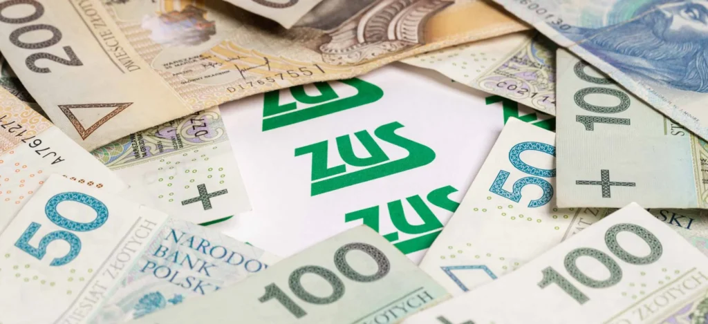 Fałszywi konsultanci ZUS wyłudzają pieniądze od emerytów – jak działa schemat