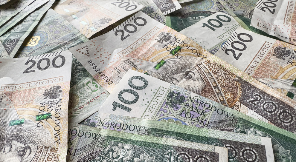 Nowa płaca minimalna w Polsce. Rząd analizuje kolejne podwyżki