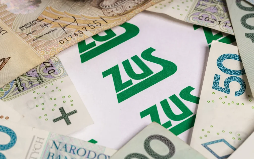 Pieniądze po zmarłym w ZUS. Kto może odzyskać środki z subkonta?