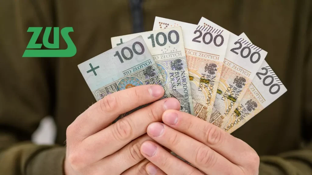 Zmiany w wypłatach 800 plus. Rząd szykuje automatyczne przedłużanie świadczenia