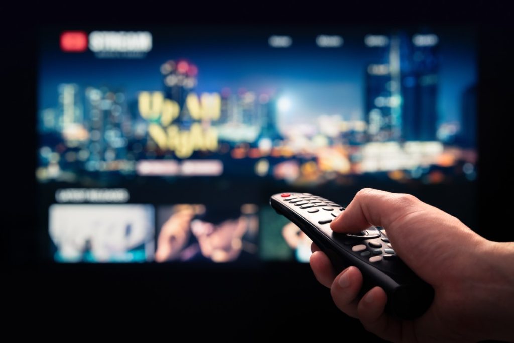 Kto nie płaci abonamentu RTV w 2026 roku? Emeryci muszą spełnić warunki