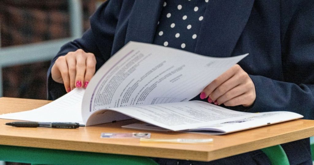 Matura 2026 – daty, zasady i przedmioty rozszerzone. Na co uważać?