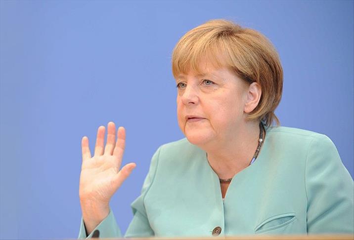 Merkel ostrzega Europę przed błędem wobec Putina i Rosji