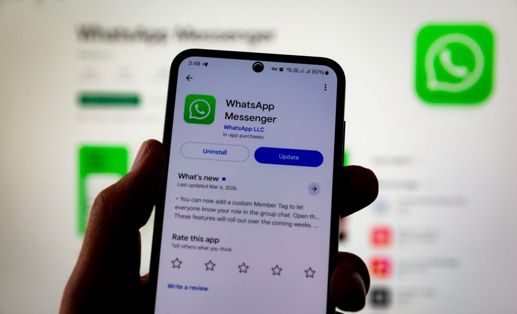 WhatsApp testuje wiadomości „burn after reading”. Co się zmieni?