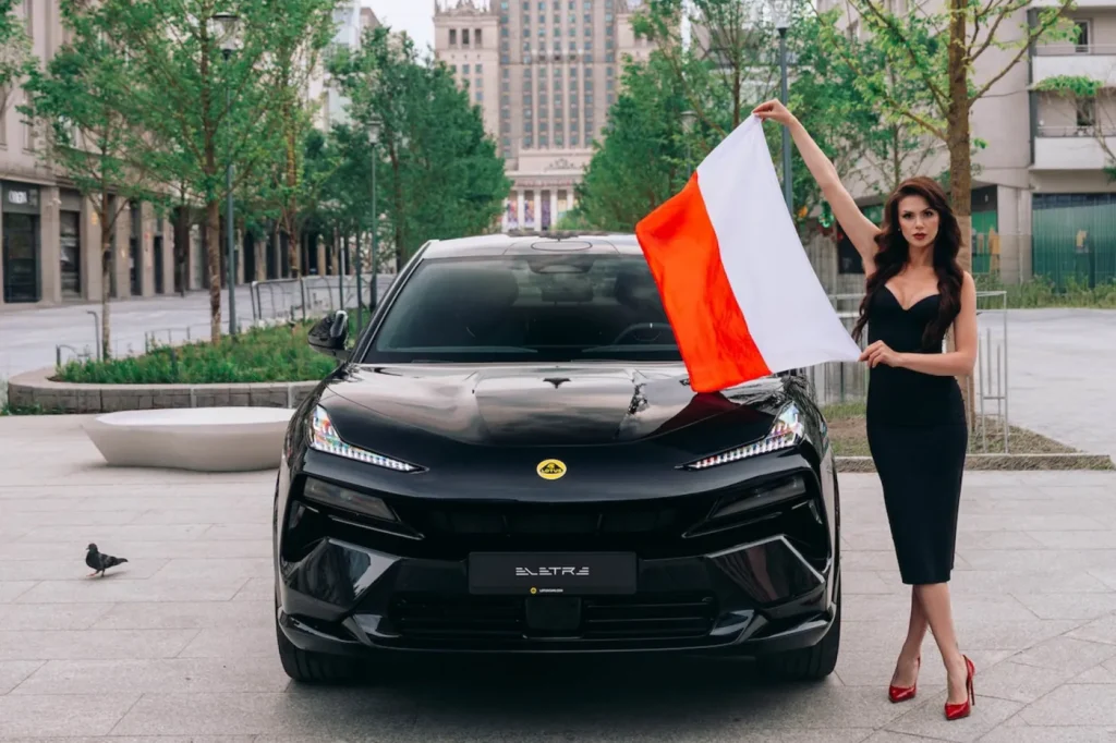 Lotus w Polsce: Warszawa i Katowice z salonami brytyjskiej marki premium