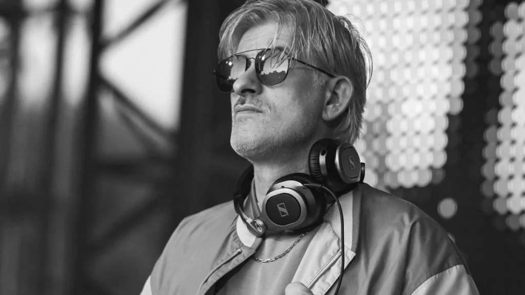 Nie żyje Kavinsky. Co wiadomo o śmierci autora „Nightcall”, wiek, przyczyna śmierci, biografia Nie żyje Kavinsky. Co wiadomo o śmierci autora „Nightcall”, wiek, przyczyna śmierci, biografia