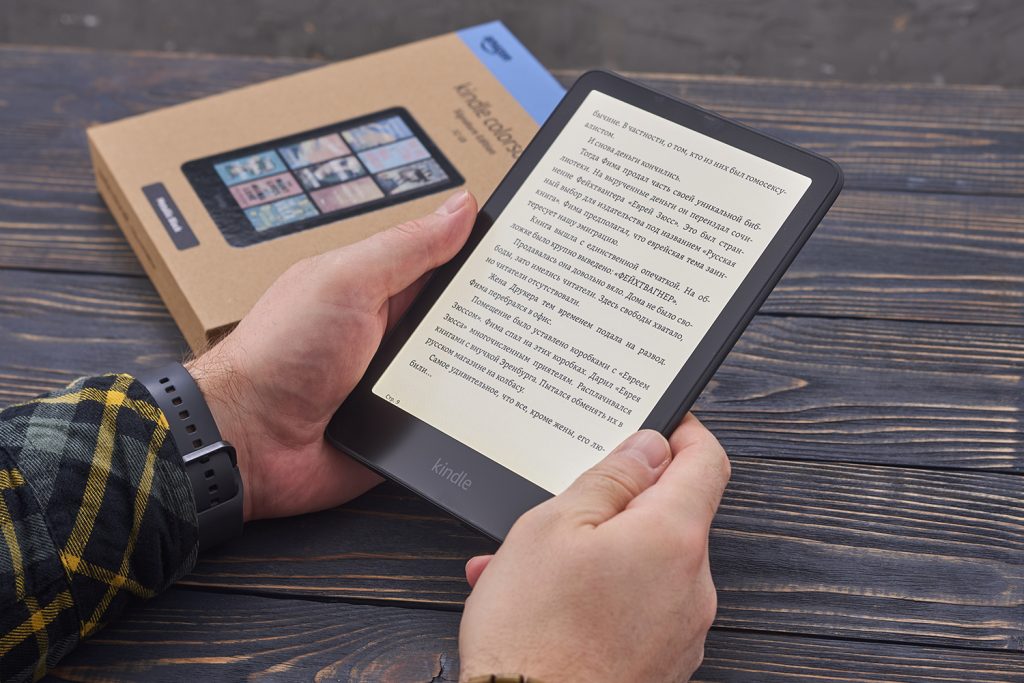 Czytnik e-booków do 700 zł — najlepsze