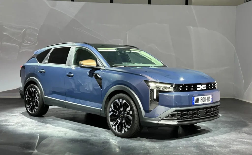 Dacia Striker Hybrid i LPG. Sprawdzamy wyposażenie, osiągi oraz termin premiery. Сena w Polsce Dacia Striker Hybrid i LPG. Sprawdzamy wyposażenie, osiągi oraz termin premiery. Сena w Polsce