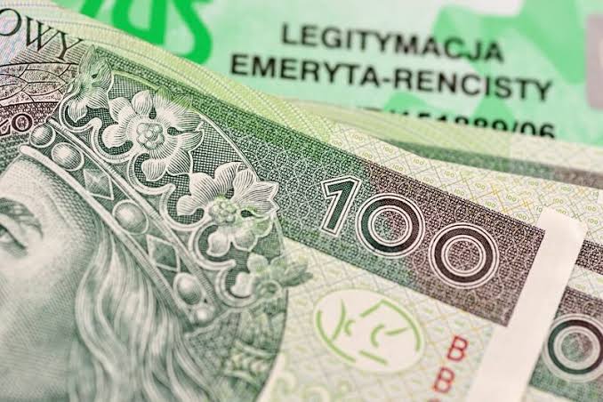 Czternasta emerytura 2026 z limitem. Po tej kwocie świadczenie zacznie maleć