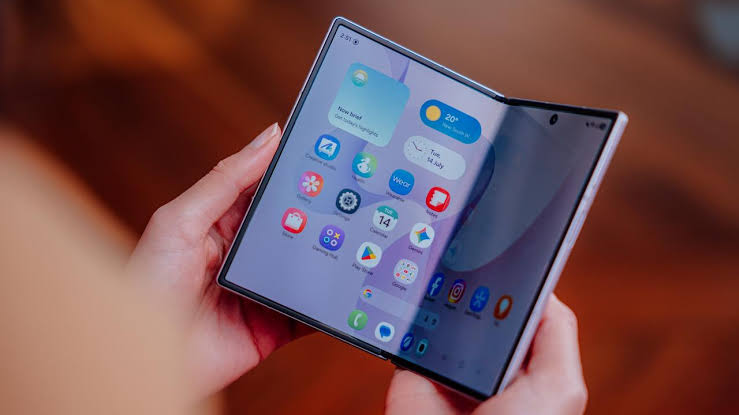 Galaxy Z Fold8 Ultra, Fold8 i Flip8: charakterystyka i cena w Polsce Galaxy Z Fold8 Ultra, Fold8 i Flip8: charakterystyka i cena w Polsce