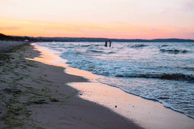 Ranking plaż w Polsce według Magazynu Travelist 2026: Turyści wybrali miejsca dla rodzin, aktywnych i fanów zdjęć