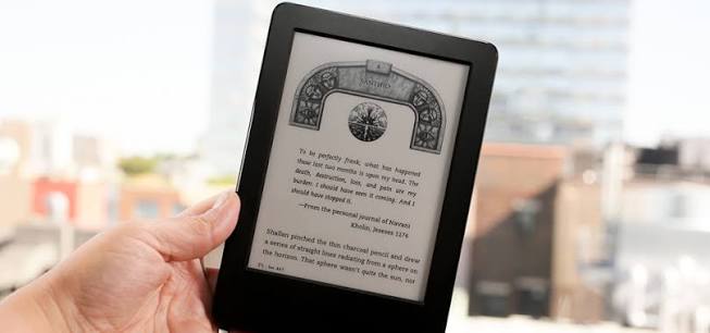 Czytnik e-booków do 700 zł — najlepsze Czytnik e-booków do 700 zł — najlepsze