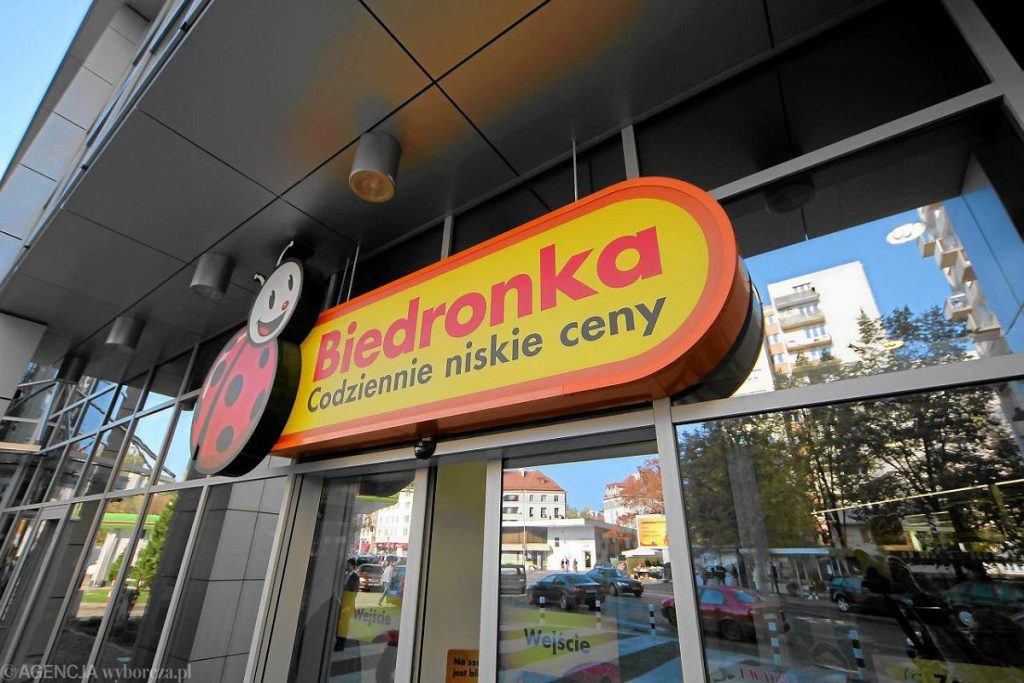 Biedronka pracownik: ile zarabia w 2026 roku