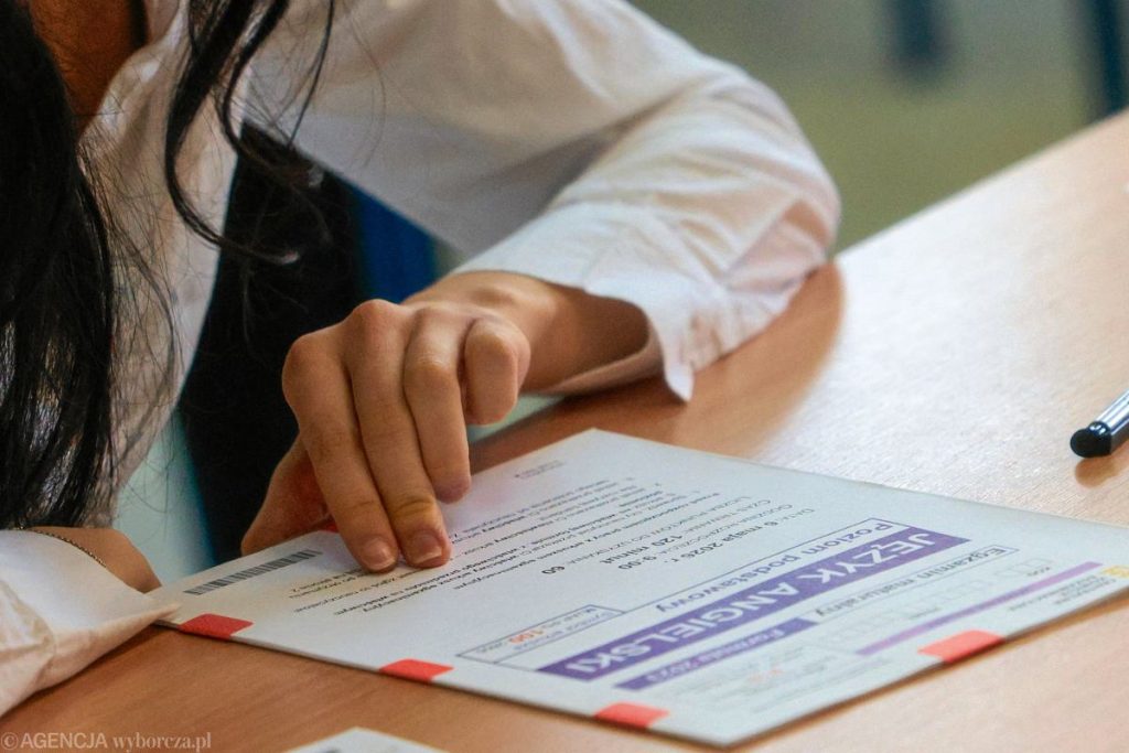 Matura 2026: CKE podała wyniki. Ile osób zdało, a kogo czeka poprawka?