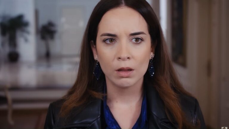 Panna młoda odcinek 176: Derya i Yonca szykują plan, a ojciec Sinem pozna prawdę Panna młoda odcinek 176: Derya i Yonca szykują plan, a ojciec Sinem pozna prawdę