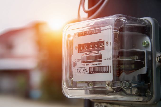 Wymiana liczników prądu do 2031 roku. Kto zapłaci i co zmieni nowe urządzenie?